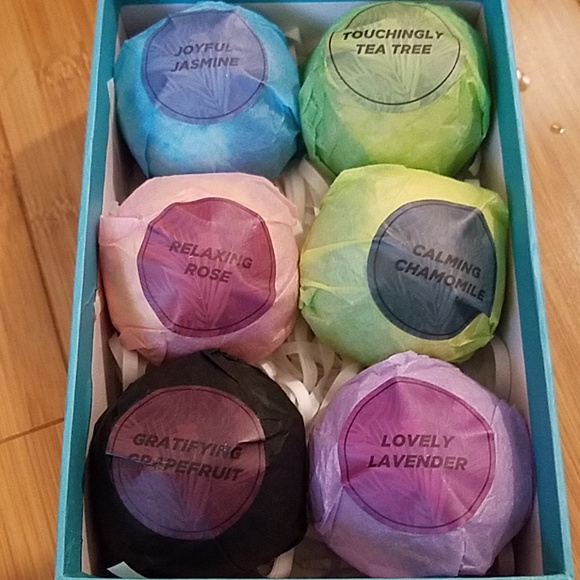Bath bombs - Picture 2 of 2